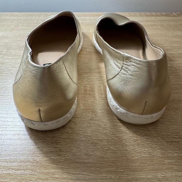 Karl Lagerfeld Chespie Slip-ons - EUC - Picture 3 of 3